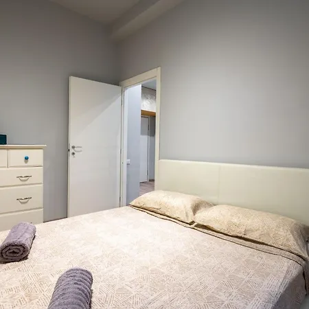 Ferienwohnung La Perla Marina Genua Exterior foto